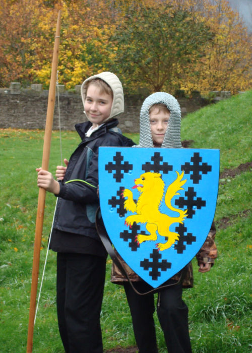 De braose shield